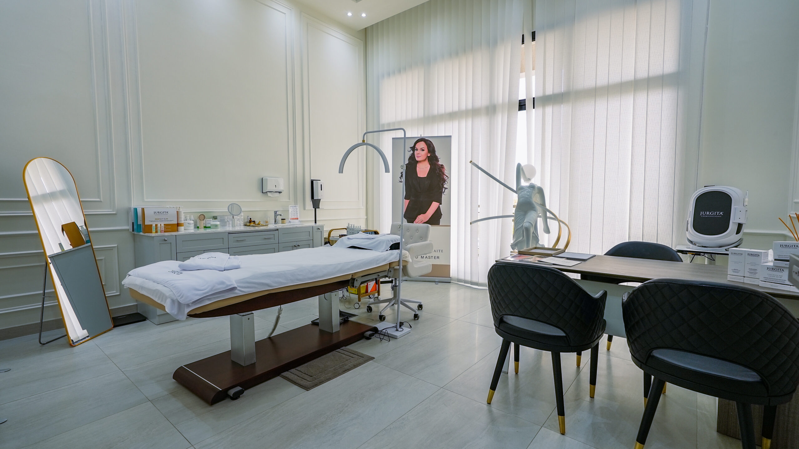 Why Luxury Aesthetic Clinics in Dubai Deliver Better Results